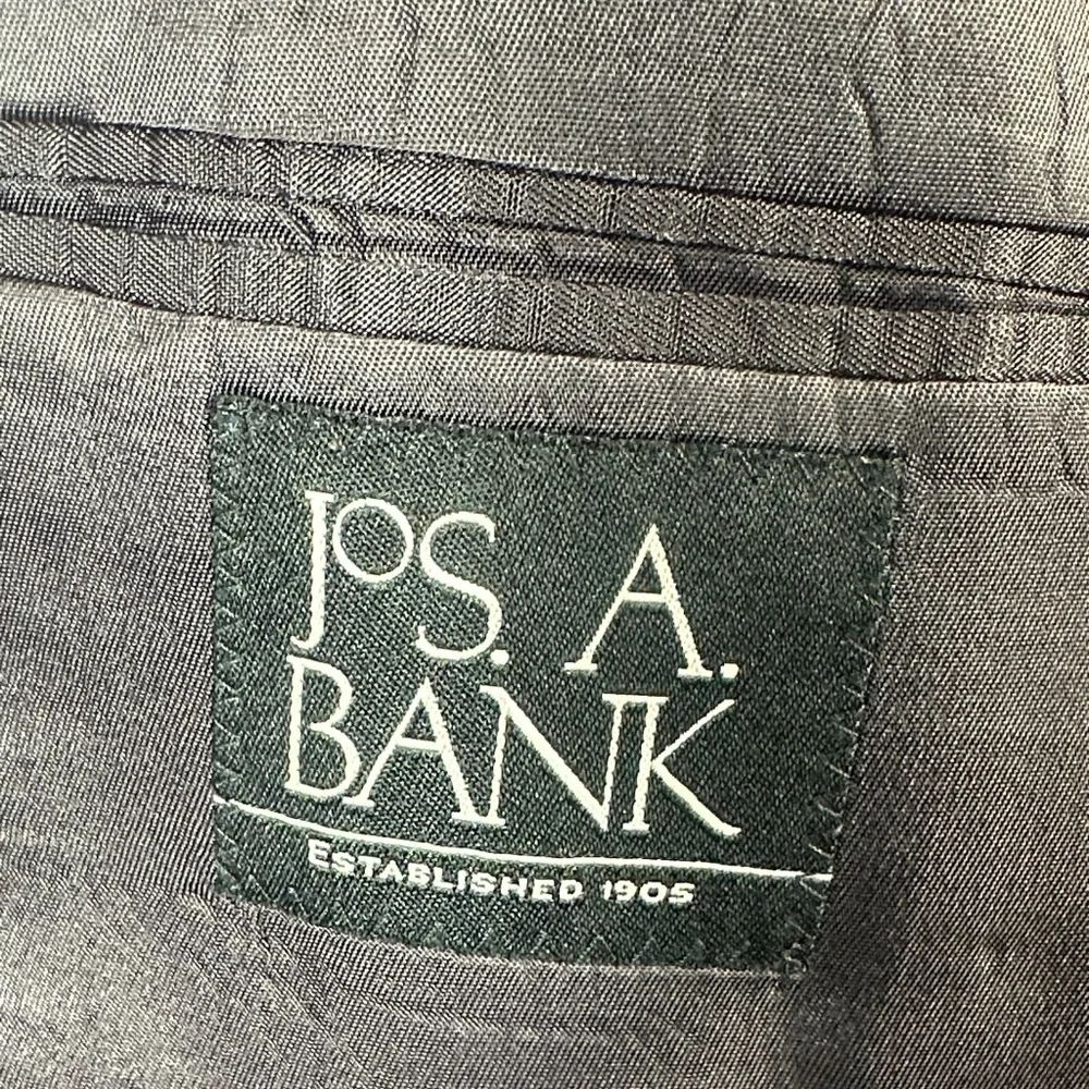 Jos. A. Bank classic men